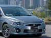 Dịch vụ thay kính chắn gió xe Mitsubishi Lancer tại nhà